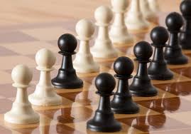 how the pawn moves in chess