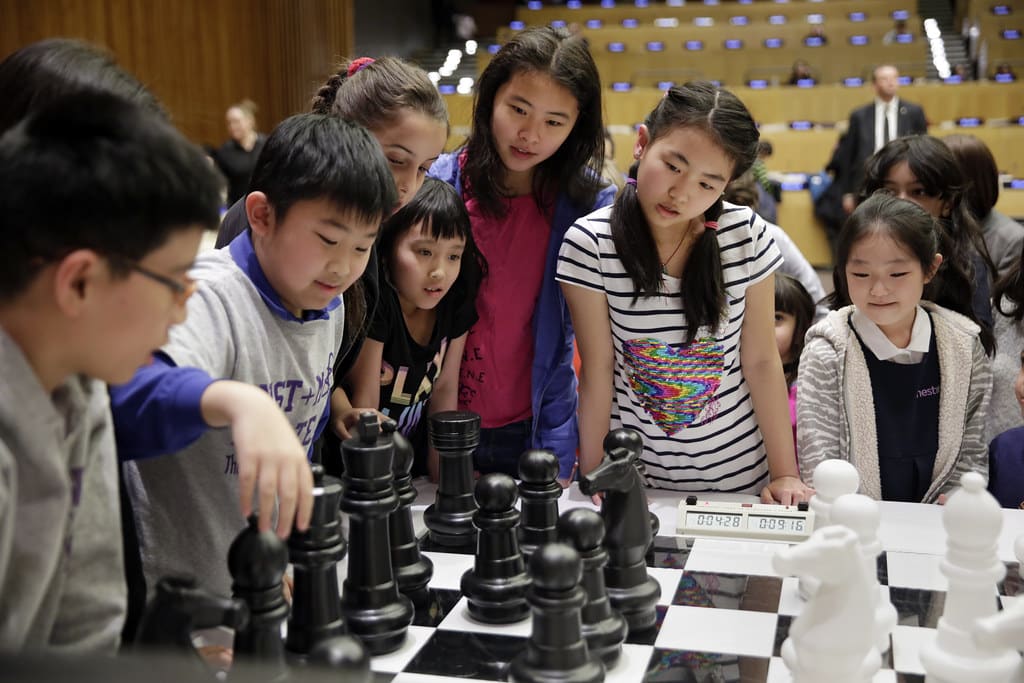 When an Amateur Challenges a ​Chess Grandmaster