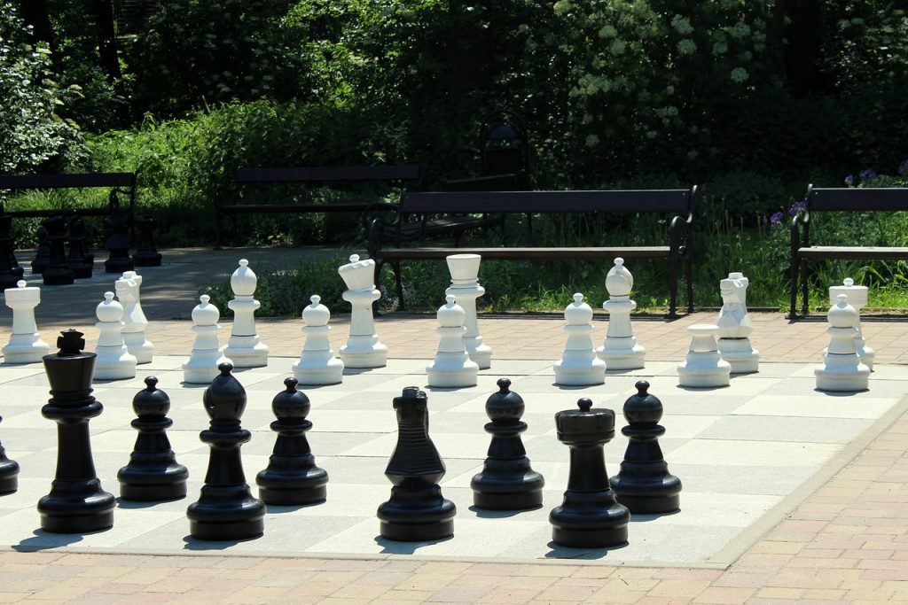 Pirc Defense for Black - Chess Lessons 