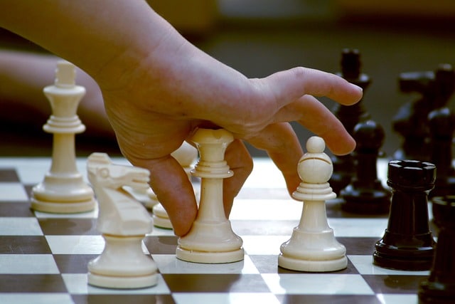 ▷ Next move chess: An amazing way to play chess in this 2023.